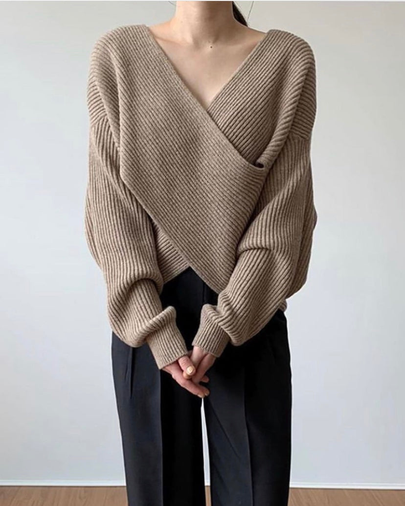 Evelyn | Chic Cross Knit Jumper