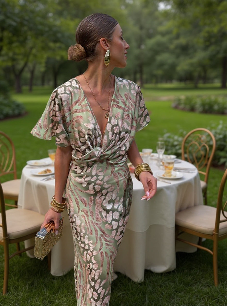 Clarandra | Elegant Midi Dress