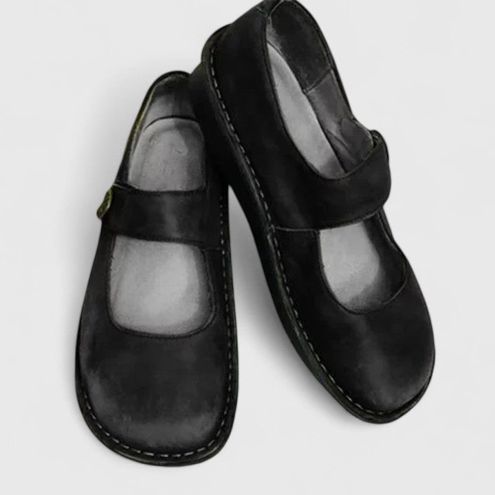 Quelira | Classic Mary Jane Shoes